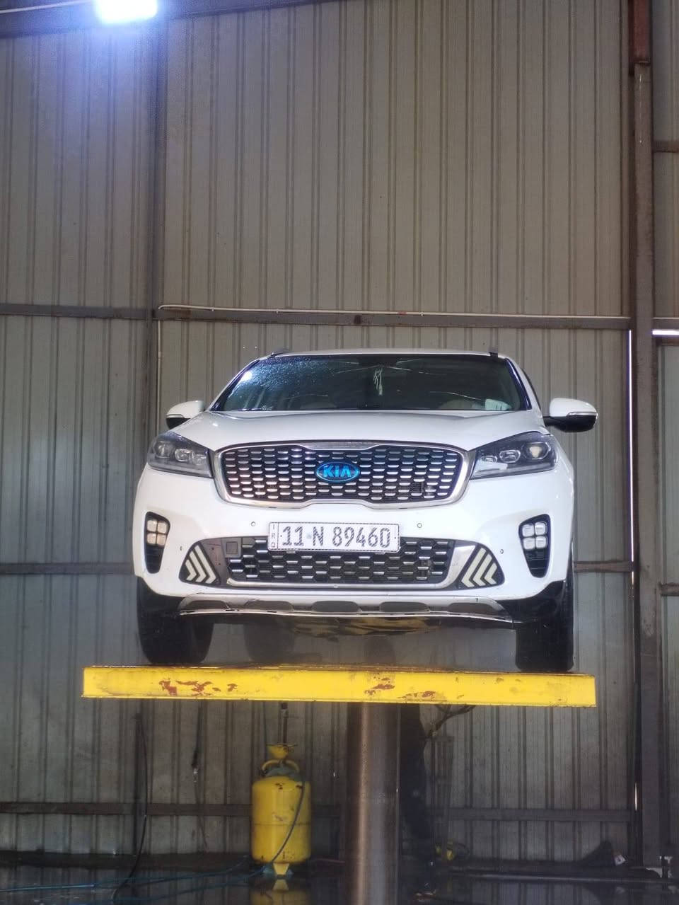 سورنتو موديل 20 وارد خليجي باسمي رقم بغداد انجليزي سنويه 2027 مشروع وطني تحويل ثاني يوم اخوان اقرا تفاصيل يرحم والديكم
فول عداء بانوراما 

بيها ضربه بالصفحه الايسره

بابين والجاملغ الخلفي  نفسهن تصليح وصبغ
اثر طخة تكتك بدون دواخل مكفوله 

والباقي مكفول كفاله عامه

محرك 6 عالشرط 

كير8   (3 قطع تبريد 

شاشه كبيره 

سايد بريك رجل

تحكم ستيرن جهتين

جي بي اس وايرلس 

كاميرا دواره 

كشنات كهربائي

جنطه كهرباء ذكيه تفتح عن قرب 

ميري شفط 

4 نظام قياده 

حساس خلفي امامي 

5ويل كب

سياره ماشيه 68 قابل للزياده 

7 راكب 

حداديه خير من الله شرط 

كفاله من فتح وضربه عدن مذكور 

رقم 

 سعر 220 مجال بسيط

*********** 

العنوان بغداد المعامل الحسينيه بغداد, العراق
