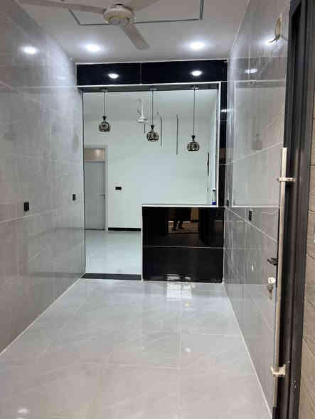 بيت للبيع مساحة 100متر طابقين 
3نوم 3حمامات طابو سند25 تنازل قلعه  
(بناء درجه اولى الجمال يغني عن الحديث )
البوعيثه مجمع السلطان الاول   بالبدايه 
***********
***********
