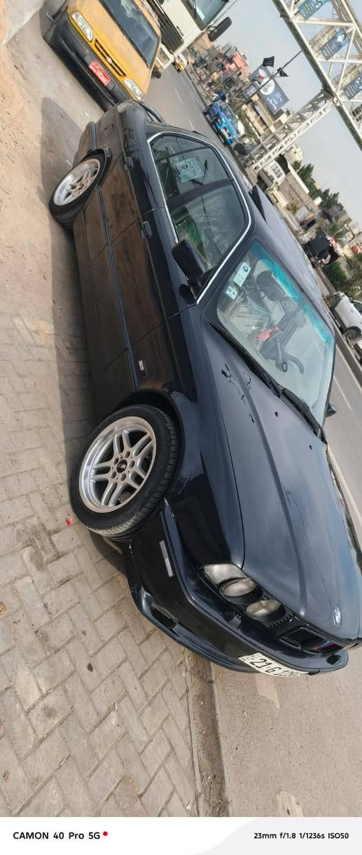 بيم موديل 92 حجم 525 اصل وفصل سياره مابيه نقص برغي مكان كربلاء السعر 88 وبيه ماجال الطيبين رقم الهاتف ***********
