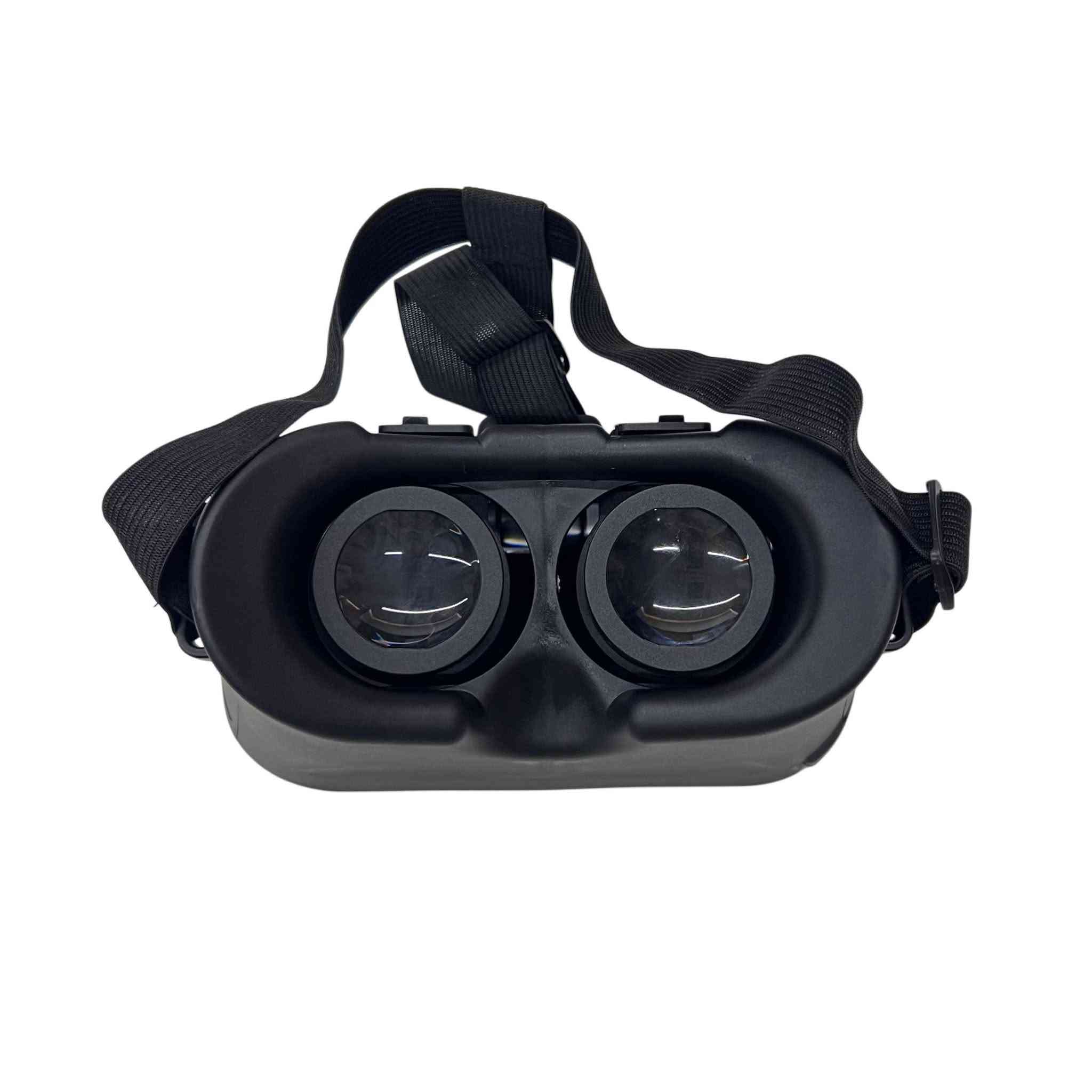 نظارة الواقع الافتراضي VR BOX للهواتف الذكية

• استمتع بمشاهدة محتوى الواقع الافتراضي 3D من هاتفك بطريقة ممتعة وعملية

• تدعم تشغيل تطبيقات وأفلام VR عبر الهاتف الذكي

• إمكانية تعديل مسافة العدسات (Eye-distance adjustment)

• إمكانية تعديل بؤرة النظر (Pupil adjustment)

• مزودة بفتحة جانبية لتوصيل السماعات أو كابل USB

• تحتوي على قاعدة تثبيت للهاتف داخل النظارة

• تصميم قابل للتثبيت على الرأس مع أحزمة مرنة للاستخدام المريح

• اسم المنتج: VR BOX
• النوع: Virtual Reality Glasses
• الاستخدام: مشاهدة محتوى VR و 3D عبر الهاتف
• يدعم: تطبيقات VR
• التحكم: تعديل العدسات والمسافة البؤرية
• التوصيل: منفذ جانبي للسماعات أو USB

السعر 10.000الاف  توصيل داخل بغداد 3 خارج بغداد 5 للتواصل معنا على الرقم ***********
