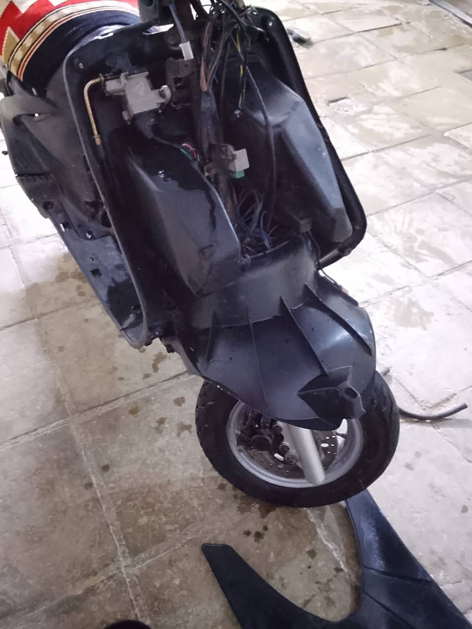 السلام عليكم دراجه فراشه نضيفه وحلوه فحل دسك شوفت عينك وشغاله بي وقت السعر 225وبيها مجال حك جيه اتصل على الرقم  ***********
اتصل وبيك خير وتدلل👋
