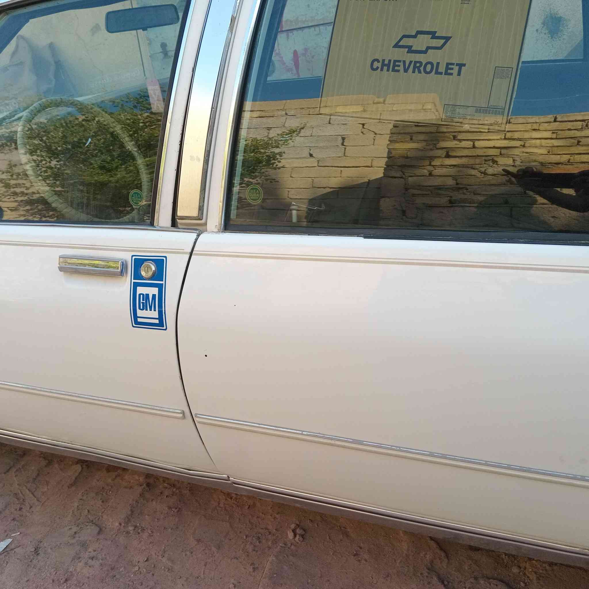 السلام عليكم كابرس موديل ٨٩ رقم مثنى انكليزي بسمي محرك  ٣٠٥كير ٧٠٠ تبريد شغال مع منضومة غاز السعر ٧٥بيه مجال العنوان ميسان ***********
