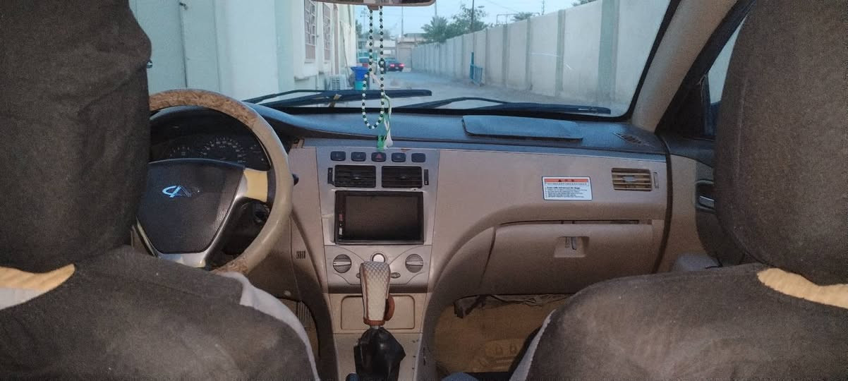 السلام عليكم ورحمة الله وبركاته للبيع شيري اي فايف موديل ١٣ رقم قادسيه سنويه ساقطه حره السياره جاهزه من كلشي تخم تاير كهربائيات كله شغاله كير عادي المرغوب   مكينه ١٥٠٠ بلاد لاتنقيص ولا دخان فقط خيط بخار بسيط حداديه ٨٠ بلميه شاشه حساس السياره ماعايزه شي مصبوغه حزام الجماليه أثر جراد وخياس بسيط ومعمر تراي وين ماتحب السعر ٣٠ وبيه مجال لشراي العنوان الديوانيه قضاء غماس للاستفسار *********** او *********** وات
