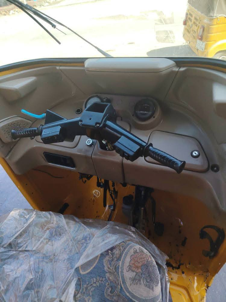 تكتك موديل 2021 كفاله تنقيص وتبخير بيهة ضربه خفيفه بل بك لايت وراجعه عل بارد كهربائيات مابيه نقص تخم تاير جديد تكتك وببهة كلجات بغداد العبيدي ***********
