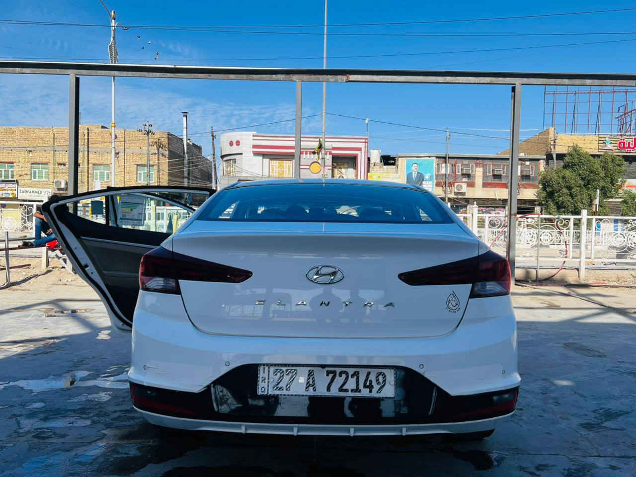 سلام عليكم الانتر للبيع خليجي ذي قار  بسمي تحويل ثاني يوم فول  سيارة مكفوله المكان السعر 163    ناصريه مركز ***********
