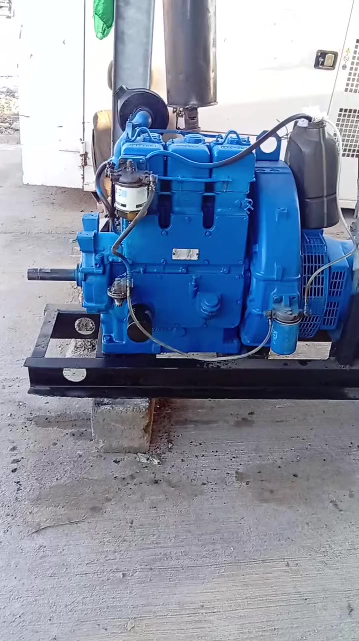 لستر بتر  3 بستم طبك بلادي 15 كيفي  سلف كفالة عامه بسعر 11 ورقة ثري فيز المكان واسط صويره معمل  سيف البيضاني **********************للمولدات الحى الصناعي شارع المطحنه
