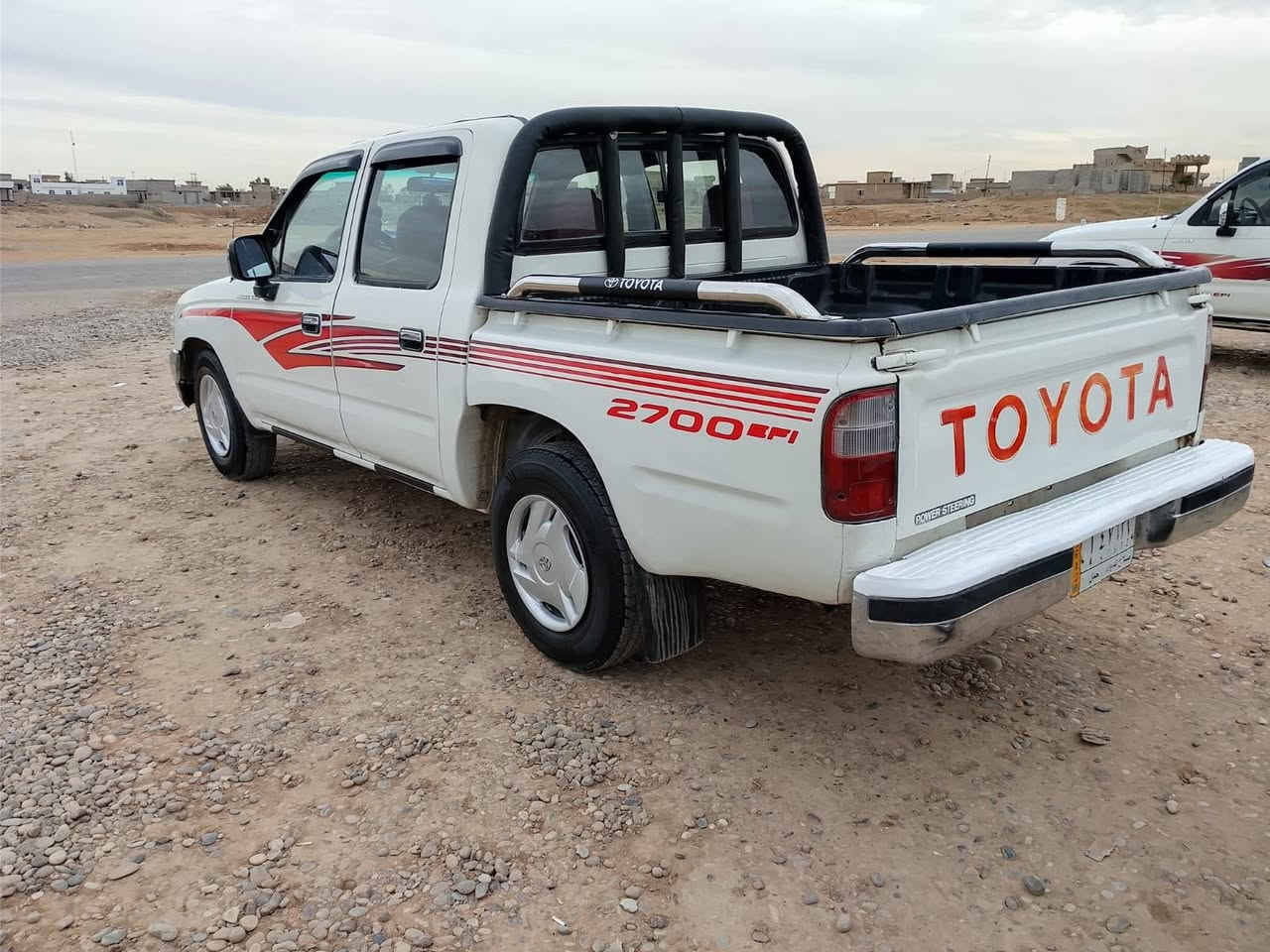 سلام عليكم بيكم للبيع 2003 جيلكس فول محرك كير شرط تبريد تدفئة 
***********
