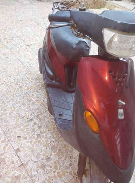 دراجه ياماها فحل للبيع مامفتوحه نظافه 80 بالميه  اوراق بسمي  
كل شي شغال بيهه  سلف هندر اشاير اصطاب لايت 
السعر 500 وبيهه مجال قليل 
***********
