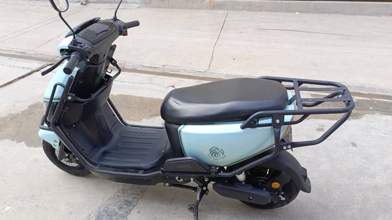 سلام عليكم
دراجة للبيع شحن 
سعر 650 
لتواصل عل خاص
او عال رقم موبايل .***********
