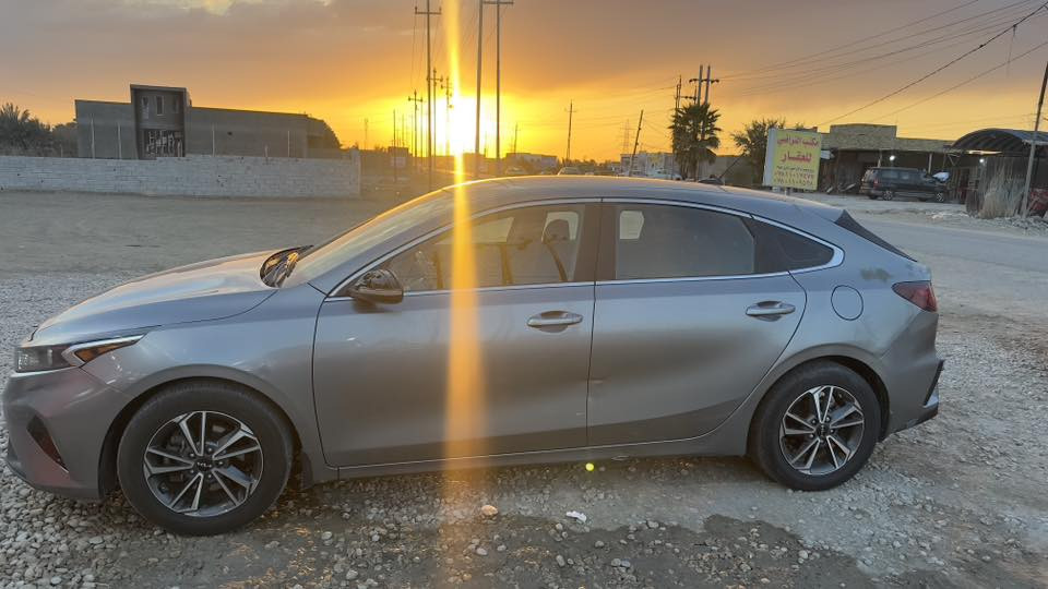 فورتي موديل22 السيارة جاهزة من كلشي مواصفات معروفة رادار مري جانبيات رادار امامي السيارة هاشباك حلوه
للاستفسار ***********
