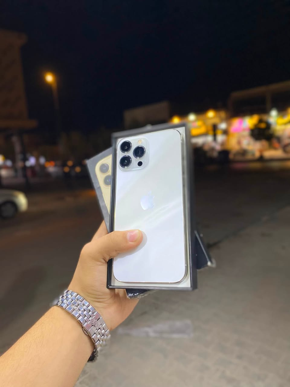  iPhone 13 Pro Max
📱 آيفون ١٣ برو ماكس
🤍 أبيض مميز
💦وتر بروف 
📀ذاكرة 256 
🔥جهاز نظيف زلخ مابي ليره
🔋بطارية77 بلاد
💰700 وبي مجال حك الجيه 
📍مكاني نجف 
📞خاص او اتصال
***********☎️
