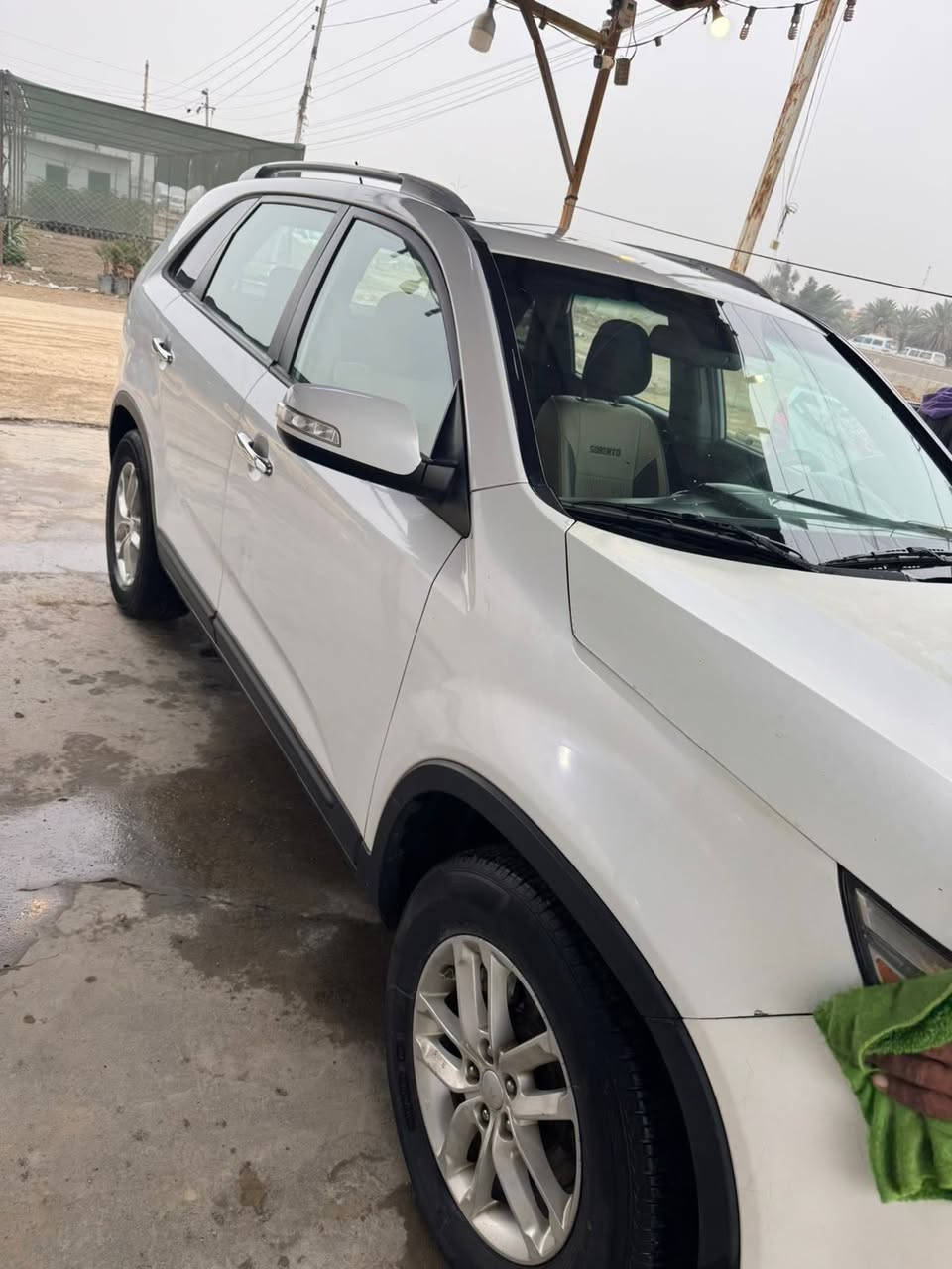 السلام عليكم
سورنتو ٢٠١٤ امريكي
محرك ٦ سلندر 

حادث جاملغ وبنيد  وبالعراق صار صبغ بالجاملغ الثاني
بدون دواخل 

السونار ضمن الصور
رقم بغداد 
ومكان السيارة بغداد

ملاحظة ( القمارة  بالكصة بيها تكشير ومسوي)

السعر ١٢٩ 
للاستفسار 
***********
