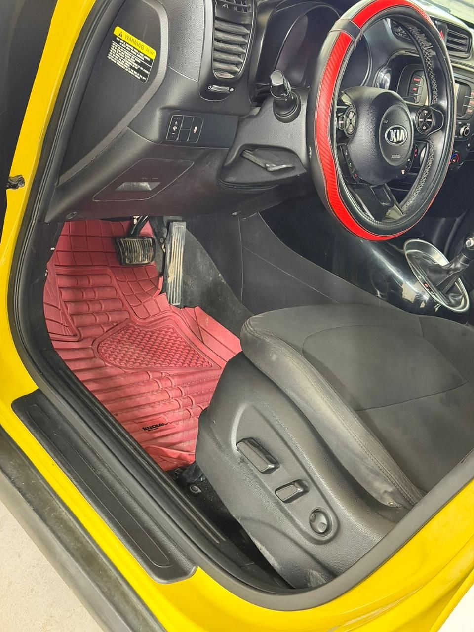 سلام عليكم البيع كيه صول ٢٠١٥ رقم  مثنئ بسمي مشروع وطني سياره لون ليموني كفاله ضربه وصبق وتبديل وغرق كلين تايتل سياره فول موصفات محرك ٢٠٠٠ دوش ويل ٢٠ وسعر ١١٤ وبيه مجال مكان سياره ناصريه 
***********
