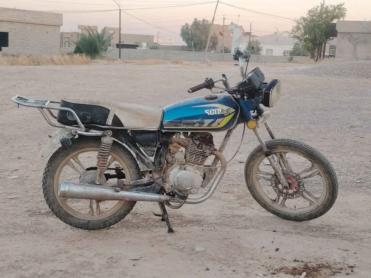 سونيك 2023مفتوح شقال للبيع 350
4كير شقال كامل السعر 200 

المكان الحلوات***********
