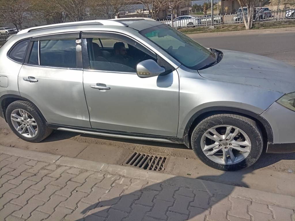 سياره جنبي 2014 للبيع سنويه جديده للا 2030مشروع وطني لوحات جديده كود بانزين بيها شرط التحويل والوكالة الضرر صبغ عام السعر ٥٠ وبيها مجال
*********** كركوك, العراق
