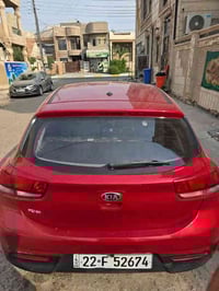 كيا ريو ٢٠١٨ خليجي  مواصفات  مثبت سرعه تحكمات ستيرن جهتين  مري كهرباء ...