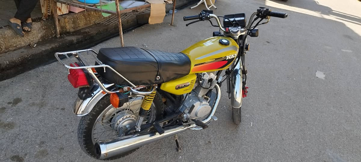 نامه موديل 2022 أوراق اصولي
أوراقها كامله لترقيم
مكفوله كهربائيات كلها شغاله
سعر 850 وبيها مجال قليل 
مكان ذي قار قضاء دوايه
***********
