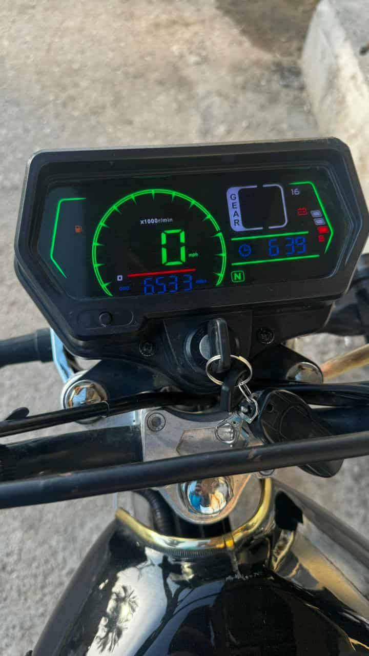 سلام عليكم دراجة ٢٥ دراجة نضيفة خير من الله مفولة *********** السعر ٧٢٥وبيها مجال لطيبين مكلف بلنشر
