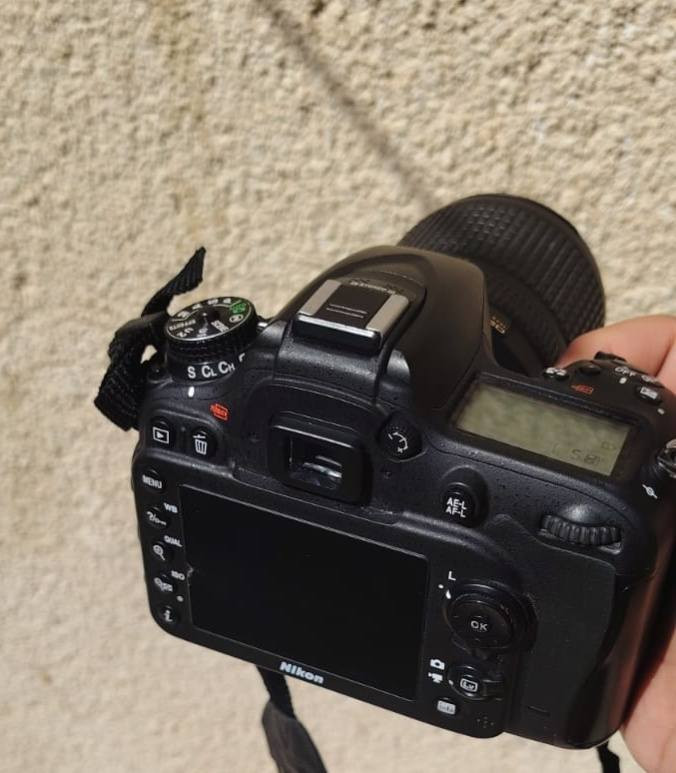 كاميرا نيكون 7100 للبيع البصره نظافه الكاميرا 95% كاميرا مع شاحنه مع جنطه مع بطاريه العنوان البصره لا يوجد توصيل تجي وتشوف بعينك سعر 650 وبيها مجال للاستفسار واتساب او اتصال غير متواجد في الفيسبوك ***********
