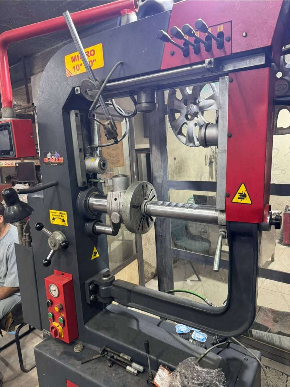 جهاز تعديل ويل كب + ويل عادي الصنع تركي من احدث المديلات قليل الاستعمال للاستفسار ع الواتساب فقط *********** مكاني البصرة
