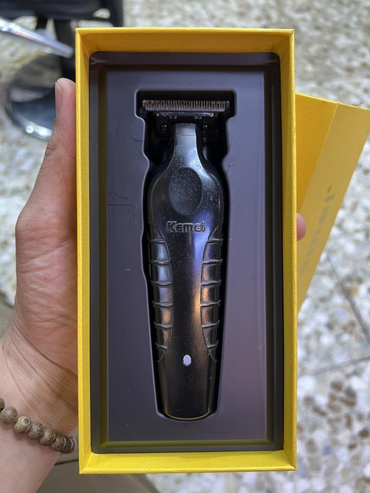 غراض حلاقه للبيع مستعملات
ابيع شلع


**إذا كنت صاحب هذا الإعلان وتريد حذفه لأي سبب، رجاءا أرسل رسالة إلى الدعم الفني**