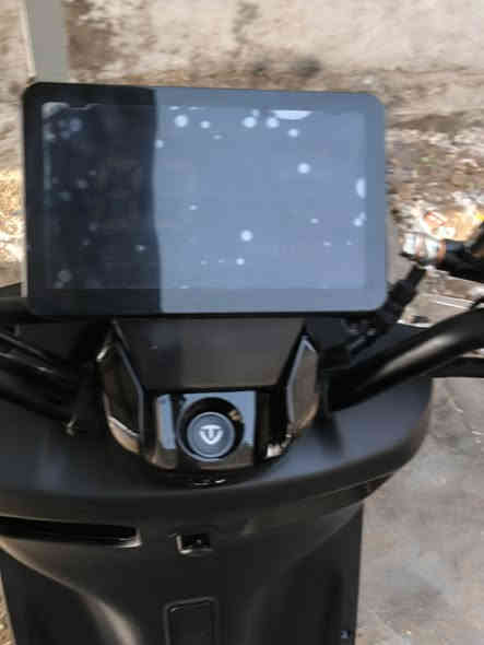 سويچين + بصمتين + تشتغل بصمه مثل ما موضح بل صوره 

شـاشه فول ديجيتل تعرضلك السرعه والاعطال 

بطاريات عـدد 6 من شركـة TAILG  العالـمية

حجـم الويل 12 تايـر بطح يمنع الانزلاق

بطارية غرافين 72 فولت / 35 أمبير

مدى يصل ل 100 كم بشحنة واحدة سرعة قصوى 75 كم/ساعة

تعليق هيدروليكي لقيادة سلسة

ملف2000

ستان كهـربائي

نظام, P بـارك

 نظام R رجوع الى الخلف 

تصميم مريح ومقعد هندسي

مستخدمة شهرين فقط ✅

السعر 900 وبيها مجال دراجه جديده معنى الكلمه أي نقص مابيها 

العنوان / بغداد 

للتواصل خاص او رقم واتساب ***********

***********
