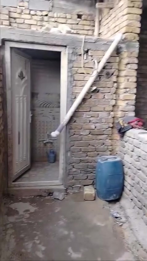 اسلام عليكم بيت للبيع المساحه 120 واجه 7 ونص و النزال 16 قرب مدرسه الاوصياء
السعر 53 وبي مجال
***********
