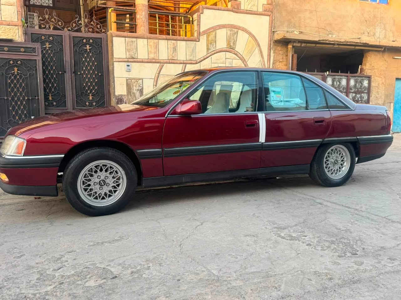 اوپل اوميگا ماروني 1992 كركوك سعر(45) $$
سيارا مشروع وطني لحد 2029شرط تحويل
سيارا صبغ عام لجمالية بدون حدث بدون خياس
سيارا محرك 20 بيلادي كير عادي محرك شرط
 سيارا. صدر جديد كهربائي كل شغال دفتر بيزين 
مكان سيارا كركوك شورجه قرب مطعم حمه ناصر
رقم اسيا // ***********
