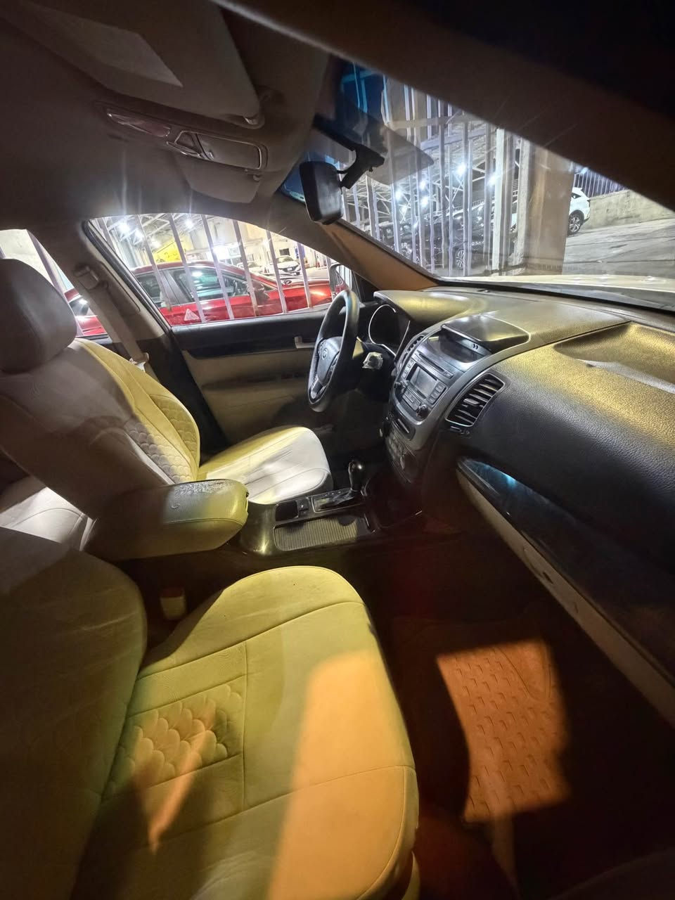 سورنتو خليجي رقم اربيل. مديل 2015. بيها اربع قطع صبغ فقط. السعر 138 وبيها محال. الاستفسار ***********. البصرة, العراق
