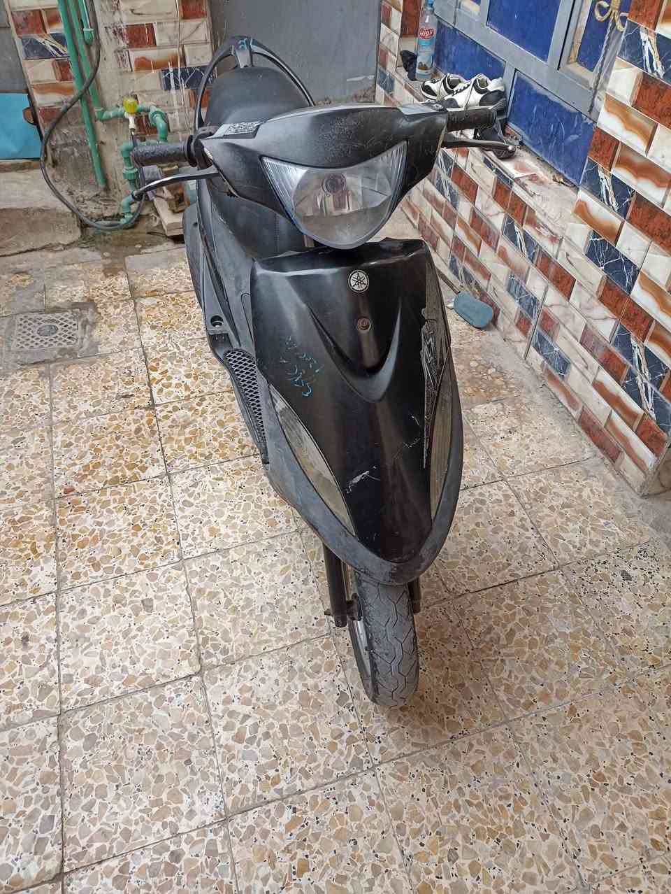 دراجه ماكس عدله بوشه 49 نظافه 90% بالميه كامل مواصفات كل نقص ما بيها شرط الفحص مكاني  ناصريه الشهداء ***********
