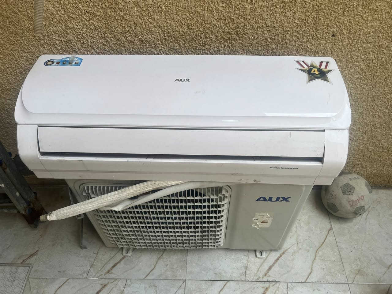 للبيع سبلت فورد 1 طن السعر 175
سبلت أواكس 1 طن السعر 175 جدد ونظاف
مجمدة السعر 150 
عربانة طفل ماركة السعر 50 مكان الأعظمية للأتصال ***********
