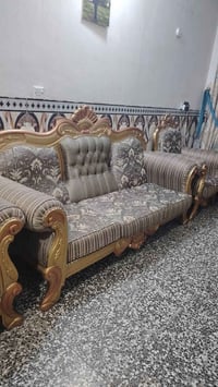 أغراض منزل • صوفا • الأمين الثانية