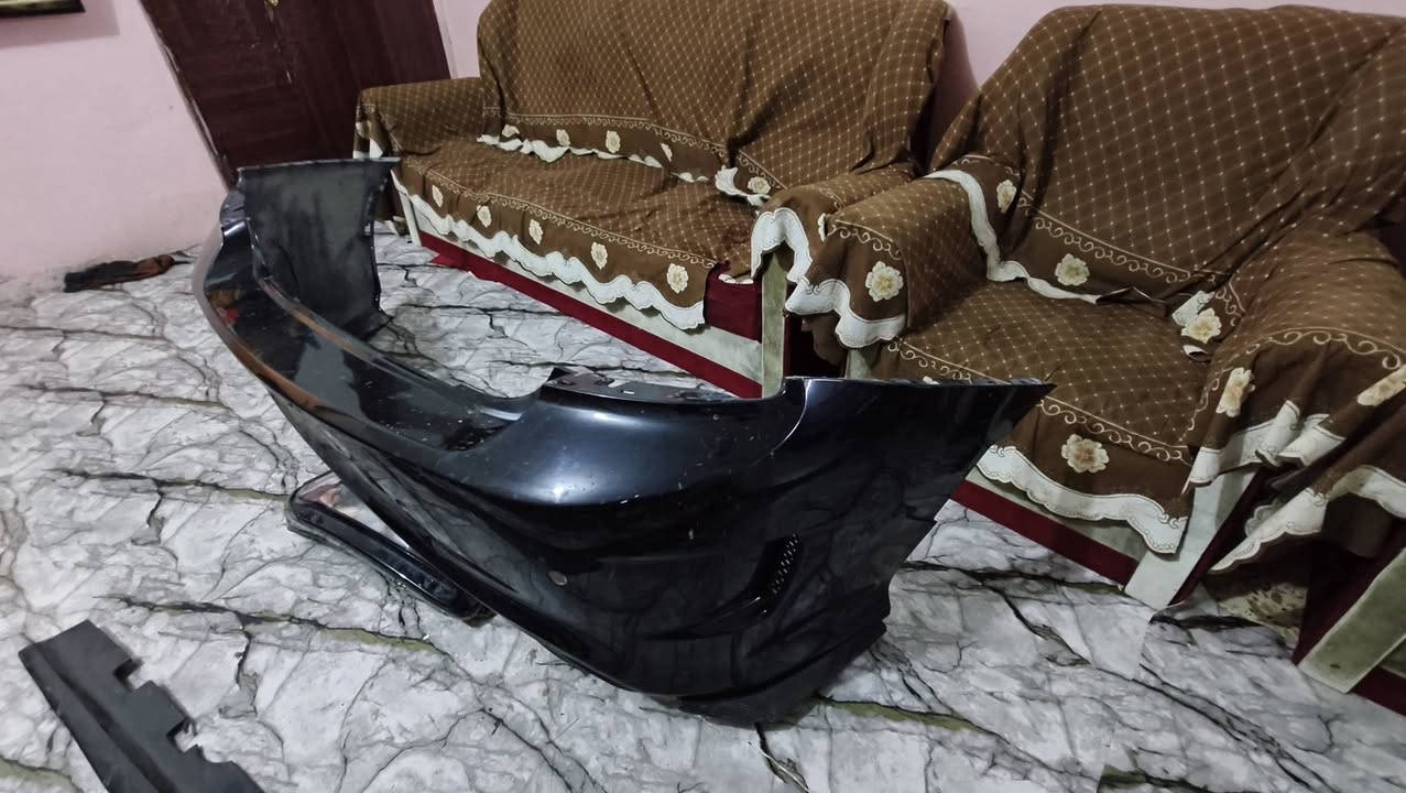 1.. دعاميه جارجر   srt لون اسود لامع بيها لحيه يرادلها صبغ وبيها كسر ضايع بلحيه (تجاريه)
غراض جارجر للبيع ***********
2.. دعاميه جاجر srt لون اسود طافي ما بيها اي كسر شباكها كامل (تجاريه) 
 ٣..  دفيوزر مال دعاميه srtكاربون فايبر جديد حيل 

٤..  لحيه جارجرsrt اسود طافي كلش قويه 

5.مااصدات لايت فقط جامه نضاف كيم وخذ

٦.. دعاميه خلفيه جاجر srt. كلش نضيفه حيل مابيها كسر ام الحساسات بيها زعانف اصليه 
للاستفسار ***********
1.. دعاميه جارجر   srt لون اسود لامع بيها لحيه يرادلها صبغ وبيها كسر ضايع بلحيه (تجاريه)

