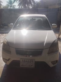 ٢٠١١ • غاز • ١٤٠٠