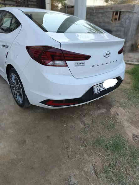 النترا 2020خليجي
كفاله عامه 
ماشيه62 
فول موصفات 
بصمه 
فتحه 
حساسات امامي خلفي 
تحكم ستيرن 
جنطه ذكي
رقم اربيل بسم الشركه
السعر 170 
***********
