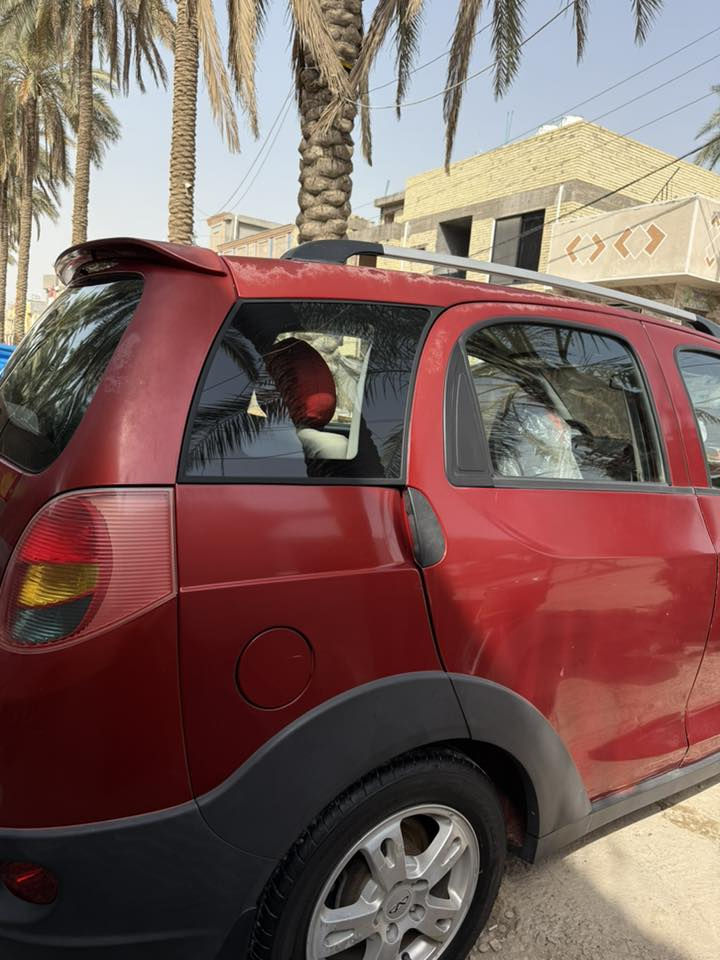 السلام عليكم
شيري اكس وان للبيع موديل ١٤
مكفولة كفالة عامة رقم بغداد انكليزي 
السعر ٥٥ ورقة وبيها مجال  
***********
