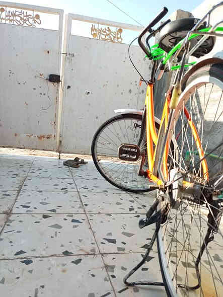 سلام عليكم عندي باسكل للبيع شغال حجم 26لون مميز سعرة 95بي مجال مقابل تعامل وهاذة رقمي *********** بي واتساب
