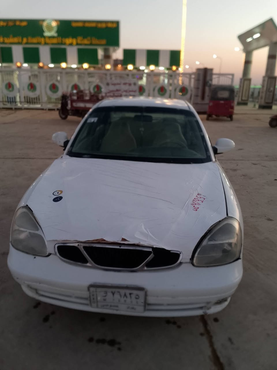 لكنزا 2002
سياره جاهزه رقم بغداد باسمي 
مكينه كفاله
كير اوتماتيك كفاله 
سياره مصبوغه عام تحويل ثاني يوم 
سياره  جاهزه مال جناي لياخذهه يكلي رحمالله والديك
السعر 30 وبيهه مجال للشراي 
مكان السياره بغداد النهروان
***********
