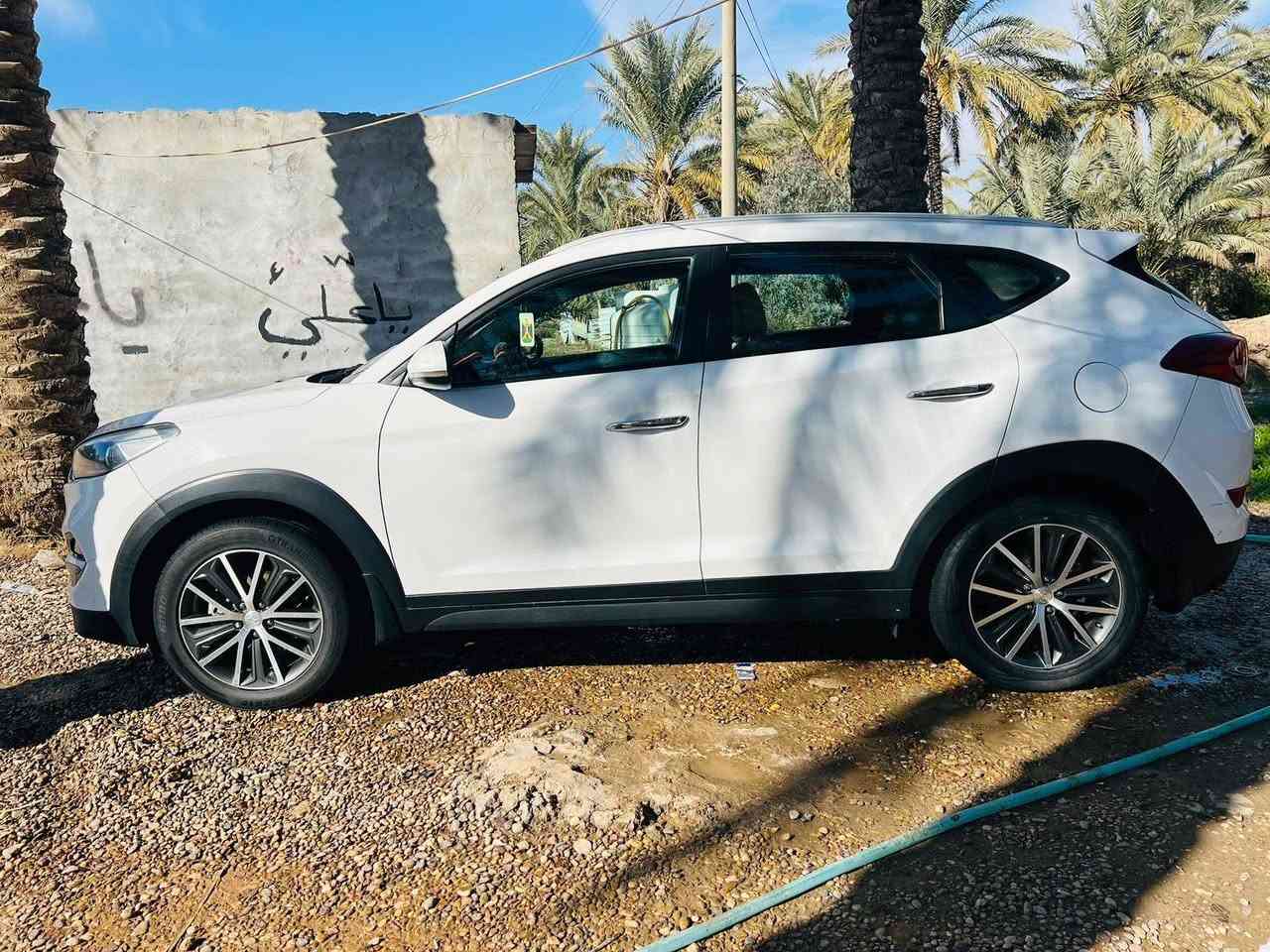 سلام عليكم من رخصت المدير. سياره تسوسان 16 خليجي مكفوله بسمي سياره كامله مكمله ربع ماذب عليهااا اي ستفسار تصل ***********
