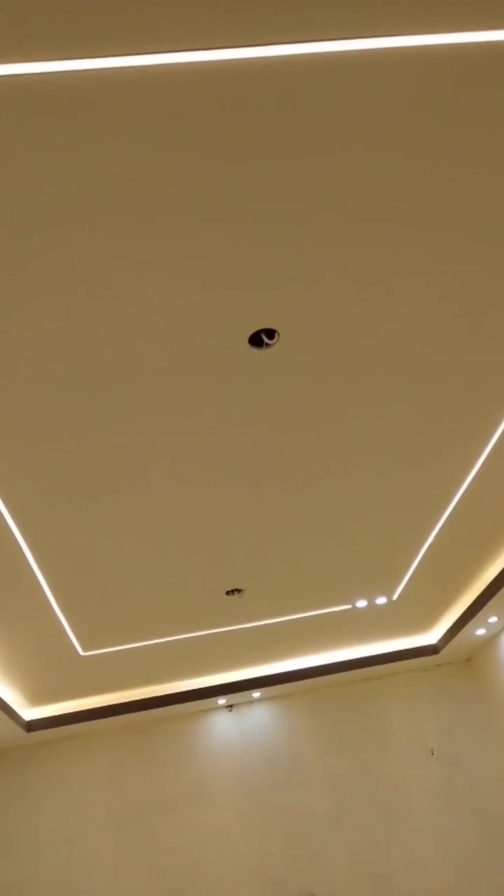 جبسن بورد فلات +بوكس  // جزء من اعمالنا مستعدون للتجهيز كافه انواع ديكور والأصباغ والسقف الثانوي والشبابيك والوجهيات بأسعار مناسبة للتواصل والاستفسار سيد حسين الموسوي ***********

