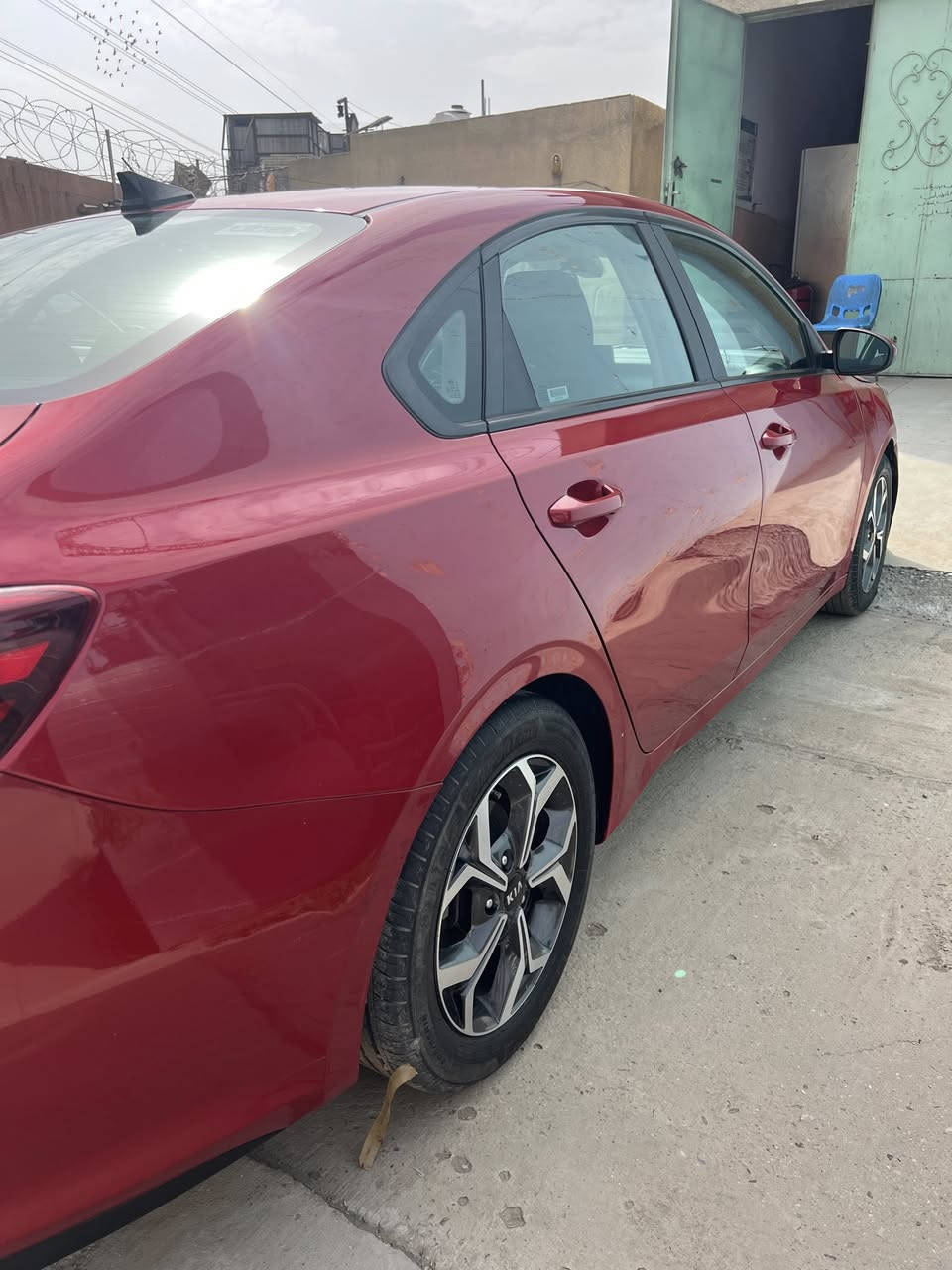 ⭕️للبيع كيا فورتي 2021 
،،⭕️ماشية 111 الف  
⭕️السيارة ليبل واحد بس البنيد مبدل ،،
⭕️وبيها رصعة موضحه بالصور 
⭕️رقم اربيل 
⭕️محرك 2000 دوش 
🚫السعر 135 ورقة وبيها مجال قليل 
📍الموقع بغداد حي اور 
الاستفسار على الرقم ***********☎️
