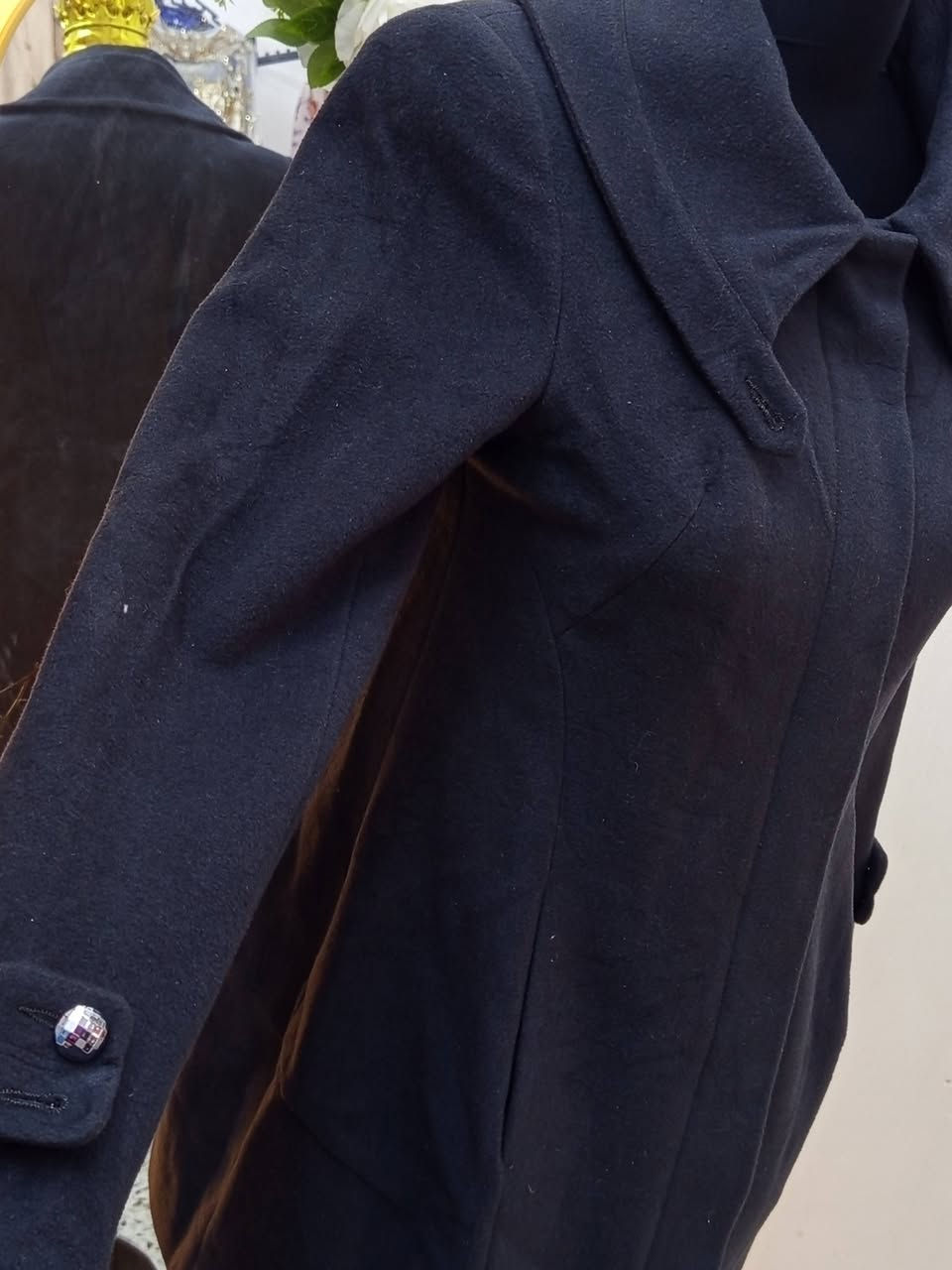 مرحبا بنات حبيباتي اليوم باقي اخر كم قطعه كوت القطعه على ٧ و ٦ و ٥ الي يعجبكم صورو دزو واتساب ***********
 أو فيس بوك اتشرف بيكم حيل حلوات وراقيات وانيقات
