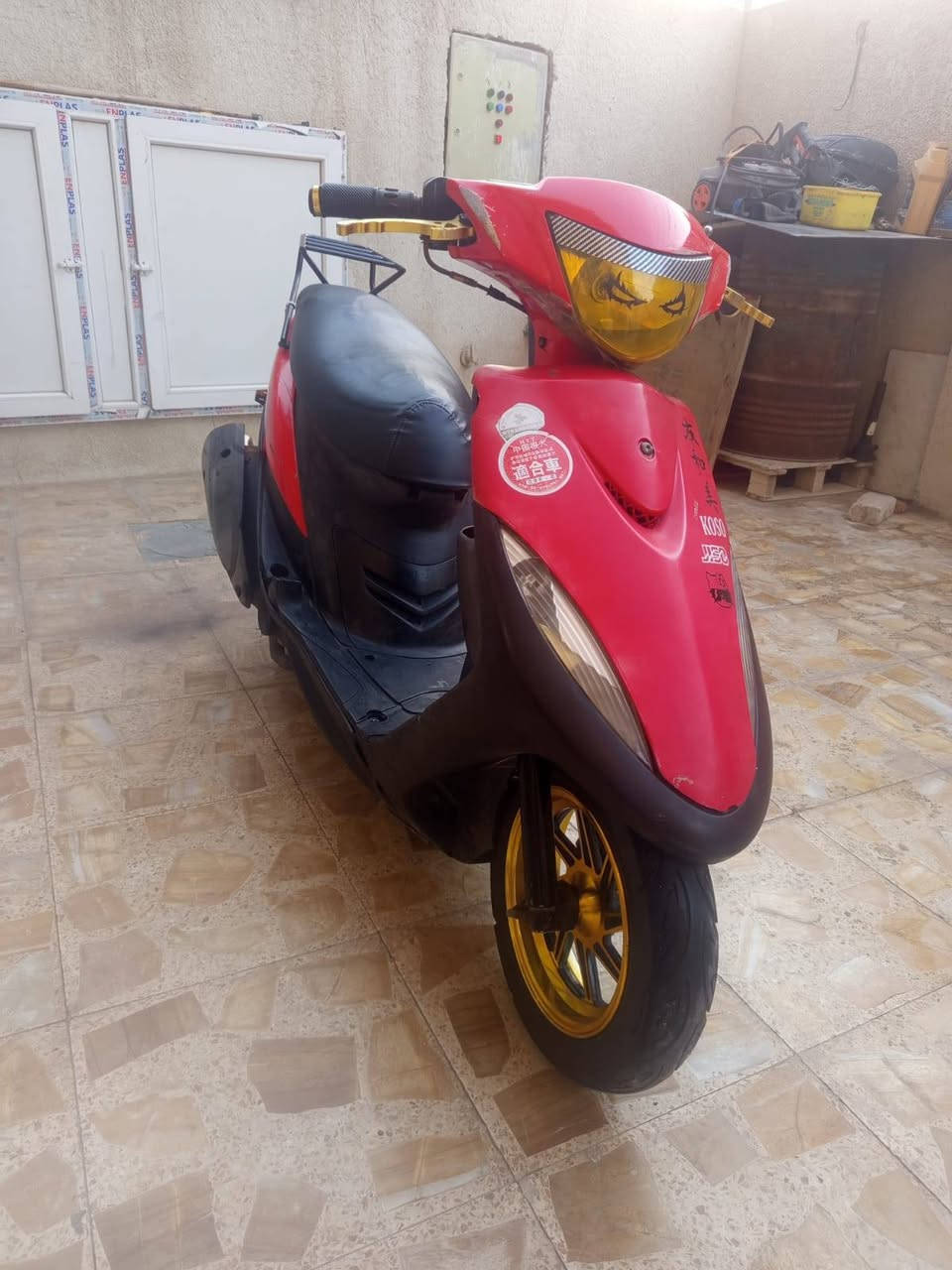 ماكس عدله للبيع او مراوس بس كون نضيفه
هندر شغال

سلف شغال 49 بلادي بس برغي مكسور تكدر تفتحه يم التورني ويرجع نكره سلف

كفرات بلاديه

بكلايت بلادي

بوشه49 بلادي 

الدراجه مامفتوحه برغي مامفتوح منها 

السعر 400 قفل بدون احراج رجائا 

دراجه كامله ونضيفه مابيها نقص خاص مفتوح

للتواصل***********0 واتساب مفتوح
