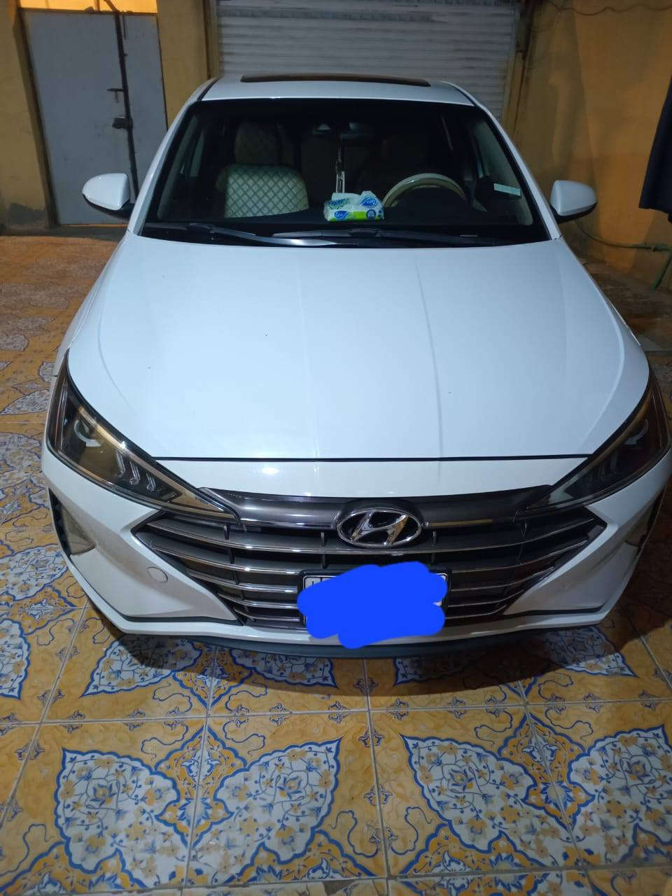 سلام عليكم النترا مديل ٢٠ لبيع  مكاني بصره كرمت علي مكلف بل نشر اي استفسار  رقم راعي سياره ***********
