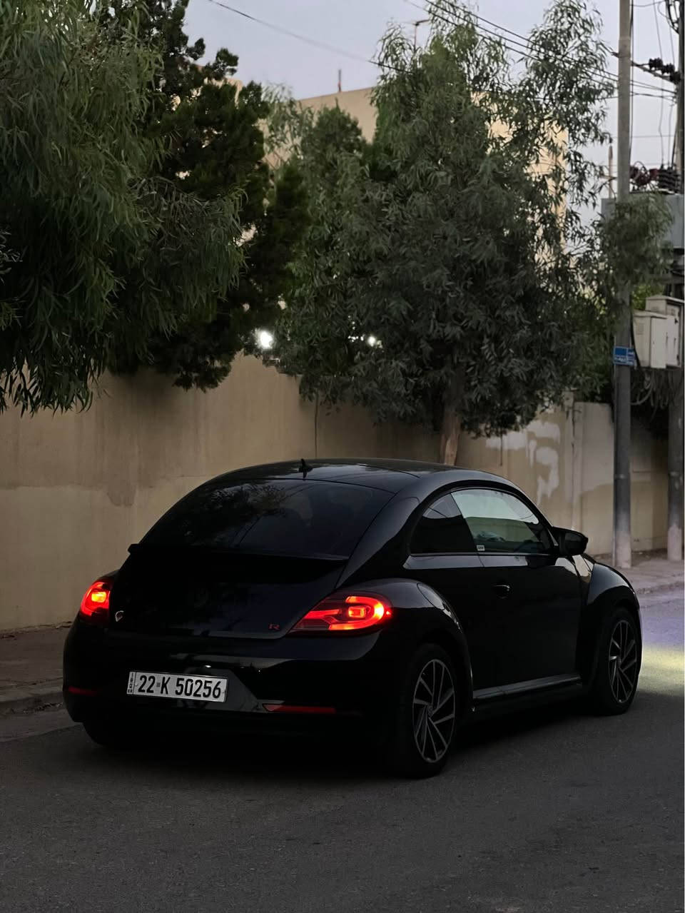 Volkswagen bittle 2018 TSI
شاشە 
کامیرە 
حساس
دبل کیر 
محرک ٢٠تیربو
جام کهرابایی 
ABS
Traction control
بها شوتە GTI
داونپایپ 
٣پارچە سبوغە بێ ژۆرێ بێ ئێرباگ 
٦٨مایل رۆیشتیە
ماونیشان هەولێر 
*********** أربيل, العراق
