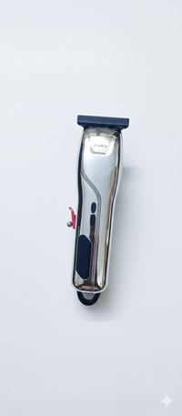 مكينة حلاقة ماركه Biarce السعر 15 الف دينار يوجد توصيل داخل بغداد فقط ...