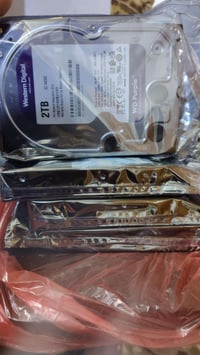 هارد ٢ تيرا • أصلي جديد • ٤ قطع