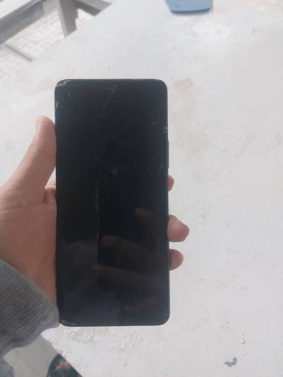 سلام عليكم للبيع هونر x9احتيادي جهاز شرط انطي بس شاشه مكسور ماماثل سعر مناسب ***********واتساب
