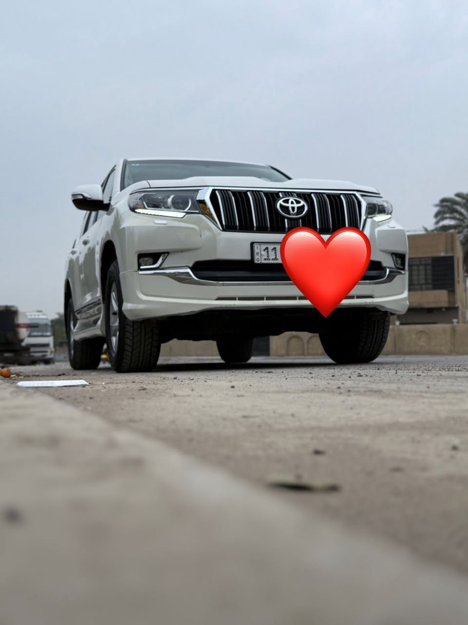 سلام عليكم اخوان ❤️🌹
.
.
برادو 2018 رقم بغداد الجديد باسمي لون ابيض
مكفولة من الصبغ والفتح والكود والحالوب والتبديل نهائياً 

استلام شركة ساز 
موصفات TXS
فتحة بصمة 
6سلندر فتحة لايت زنون ثلاجة دبل تانكي كشنات جلد وكهرباء فور ويل هوك حساس خلفي تشغيل عن بعد كاميرا خلفية وباقي المواصفات المعروفة 

السيارة جديدة جداً استخدام نضيف كير محرك ميكانيك كهربائيات كله جديد 

السعر ( 39,000 ) وبيها مجال للطيبين 
للاستفسار ***********
