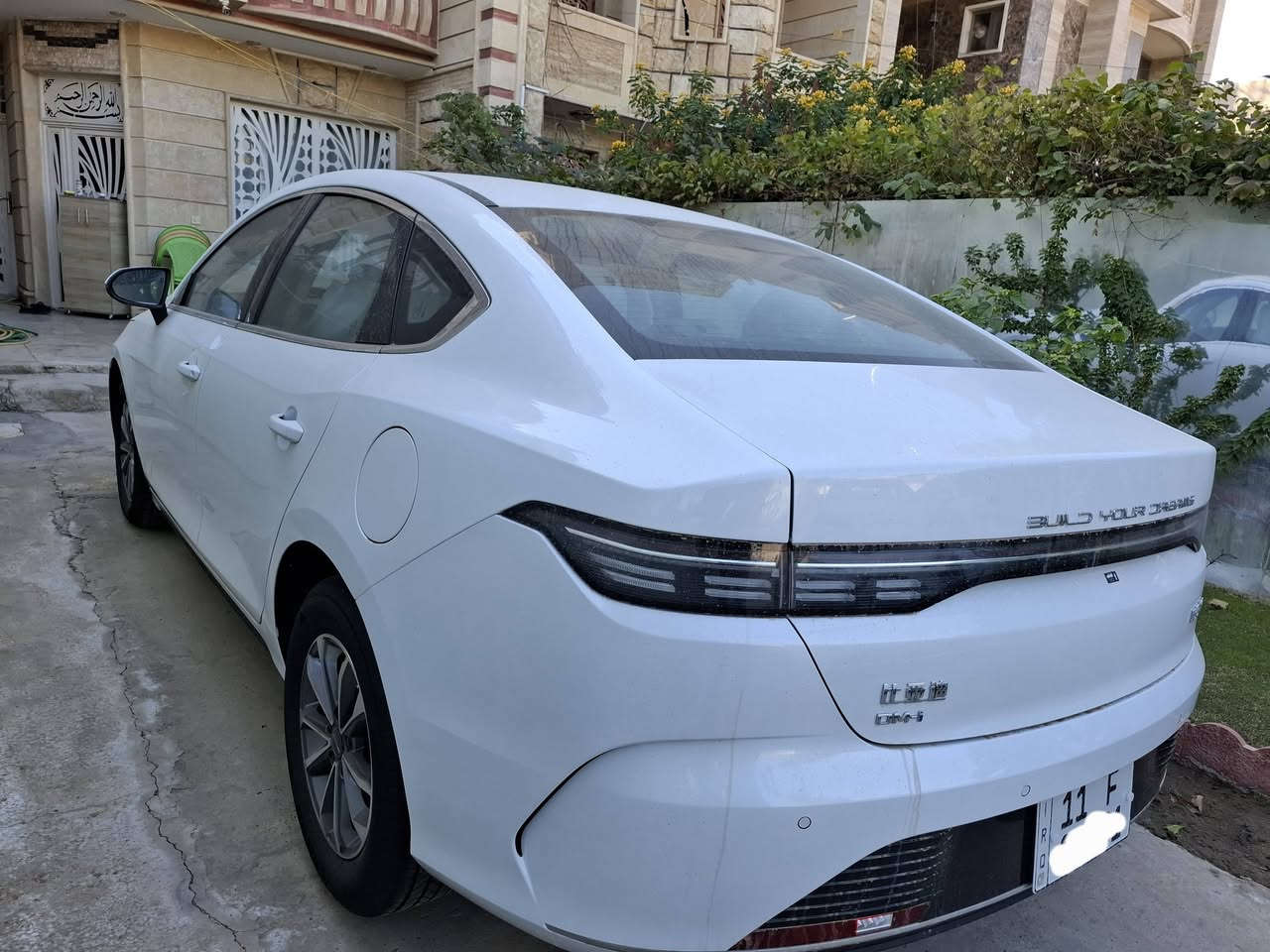 دستروير BYD زيرو صفر كيلومتر ■■■■■■■■■■■■■■■■■
دستروير زيرو صفر كيلومتر 

مرقمة بغداد سنوية باسمي وهزة جديدة يعني تحويل مباشر ثاني يوم لليدور راحته ويخلص من دوخة الترقيم 

بصمة وكارت وشاحنة 

مع كامل الملحقات( منفاخ وفوم وماسحات ومثلث وهوك سحب ويلك عمل )

شاشة دوارة ذكية تشغيل عن بعد سايدبريك دكمة اوتو هولد مانع انزلاق كاميرا خلفية دوارة حساسات خلفية صوتية وبعد بيها مواصفات كثيرة 

خزان وقود 45 لتر يمشيك 1200 كيلومتر 

وتمشيك على الكهرباء 55 كيلومتر بالشحنة الواحدة 

للاستفسار *********** ( اتصال أو واتساب )

مكاني بغداد رصافة
